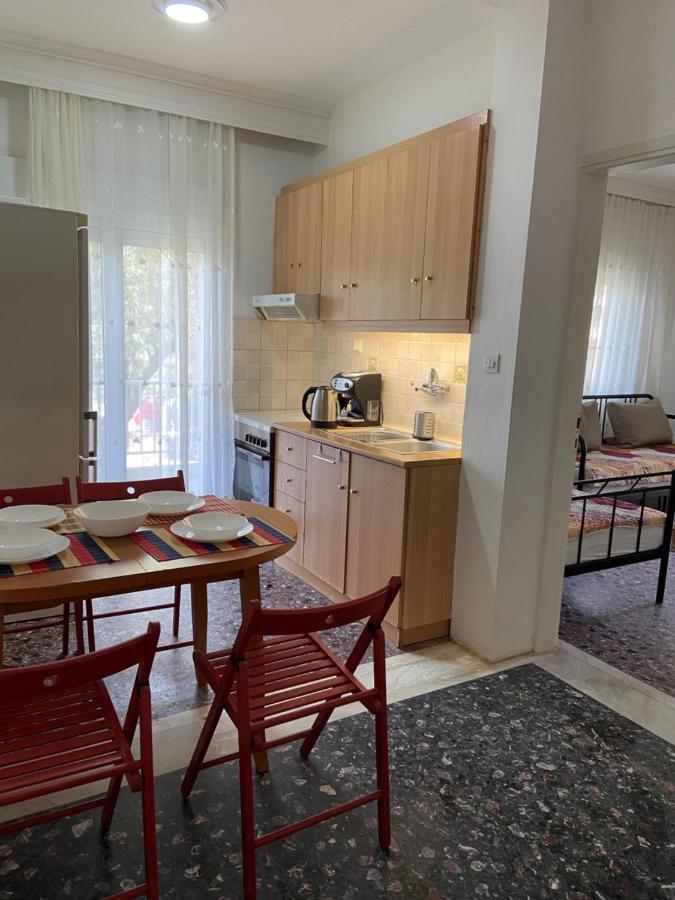 Stefani Apartment With A Sea View Terrace! Néa Mudaniá Kültér fotó